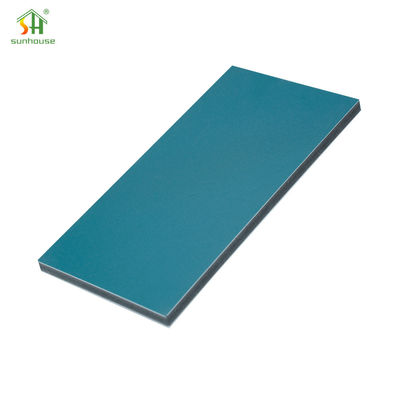 Harga yang bagus Luxury Carbon Crystal Bambu Panel Tembok Batubara Untuk Proyek Interior Hotel on line