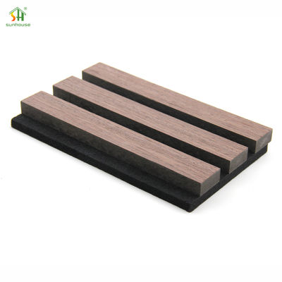 Harga yang bagus Panel Dinding Kayu Akustik Modern 1220x2440mm Peredam Suara on line