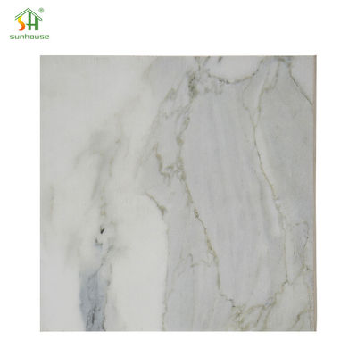 4x8 Melamin Plywood Board Eucalyptus Core Kayu Disesuaikan Untuk Furnitur Lembar Kayu