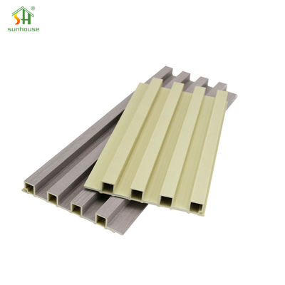 Harga yang bagus Panel dinding WPC tahan air, Lapisan dinding ramah lingkungan Untuk dekorasi taman luar ruangan on line