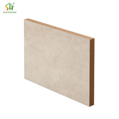 Harga yang bagus Papan MDF Melamin MDF Veneer Tahan Lembab untuk Penggunaan Dekorasi Eksterior Interior on line