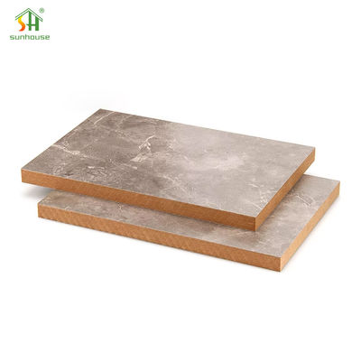Harga yang bagus Papan MDF Melamin Veneer Laminasi untuk Penggunaan Dekorasi Eksterior Interior on line
