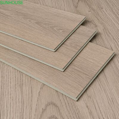SPC Click Flooring Plank Dekorasi Eksterior Interior Digunakan untuk Penggunaan Aplikasi Konstruksi Bangunan